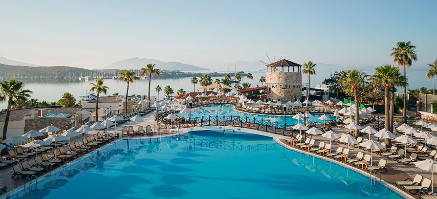 Selectum Colours Bodrum – Açık Ana Havuz