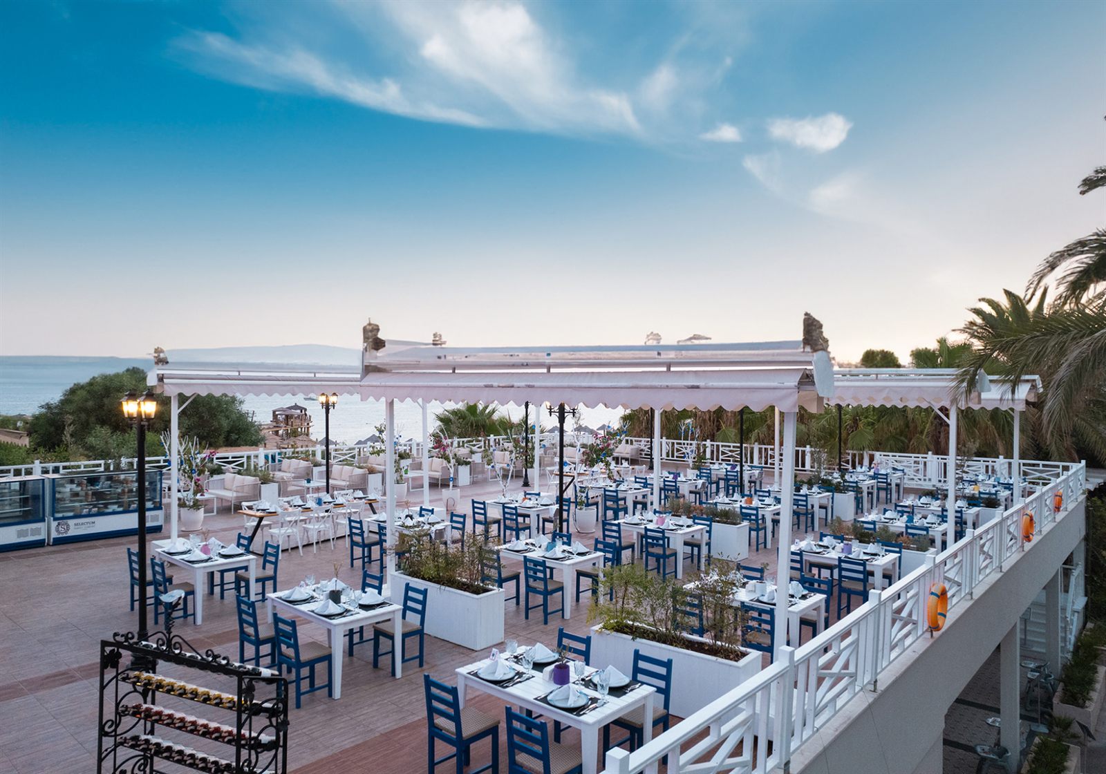 Selectum Family Comfort Side – Harbour Sea & Salt Fish À La Carte Restaurant