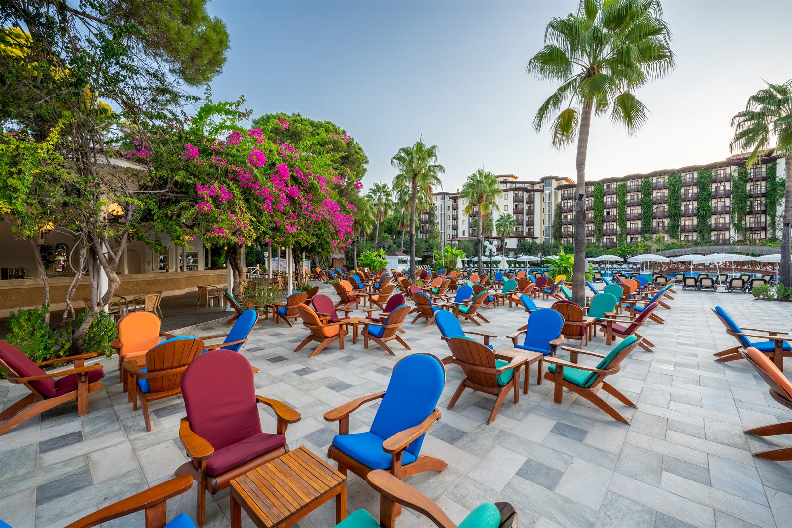 Selectum Family Resort Belek – S'Aqua Pool Bar