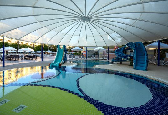 Selectum Family Resort Side – Kapalı Havuz (Yarı Olimpik)
